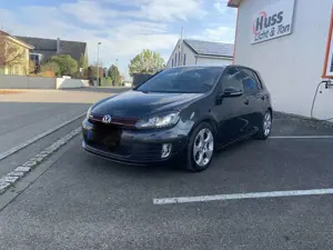 Volkswagen Golf GTI 2.0 DSG / Navi/ Xenon / Leder