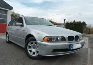 BMW 525