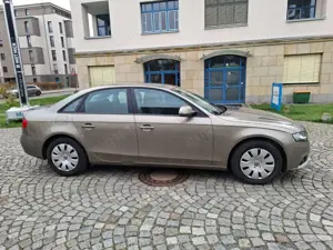 Audi A4 A4 1.8 TFSI Ambition Bild 2