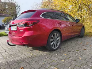 Mazda 6 6 Kombi SKYACTIV-D 184 Drive i AWD Sports-Line Bild 5