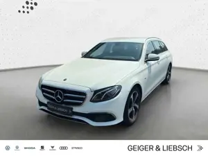 Mercedes-Benz E 200 T Avantgarde LED Navi Teilleder Artico Kam