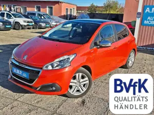 Peugeot 208 1.2, GARANTIE, 1.HAND, PANO, Sitzhzg, PDC,