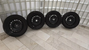 4 x Winterreifen auf Felgen 215   55 R16  93H M+S,  16 zoll Felgen