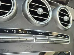 Mercedes-Benz C 200 C 200 Cabrio 4Matic 9G-TRONIC AMG Line Bild 2