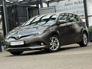 Toyota Auris Comfort Multidrive S 1.2 Turbo, Kamera, Schild-Erk