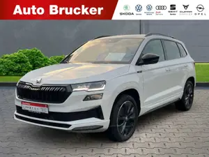 Skoda Karoq Sportline 4x4+Anhängerkupplung+Navi+el.Panoramadac Bild 1