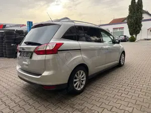 Ford Grand C-Max Bild 5