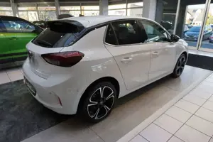 Opel Corsa F Elegance LEDER, NAVI, LED, SITZHEIZUNG Bild 3