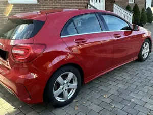 Mercedes-Benz A 180 A 180 AMG Line Bild 5