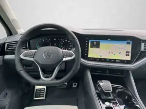 Volkswagen Touareg R-Line 3.0 l V6 TDI 4MOTION / LED / Clim Bild 3