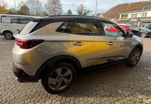 Opel Grandland GS Automatik Bild 4