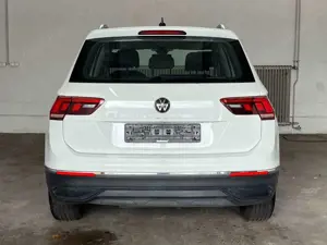 Volkswagen Tiguan |Life|ACC|3-Zonen|Massage|UNFALL Bild 5