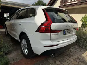 Volvo XC60 D3 Momentum Bild 4