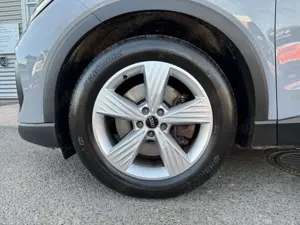 Audi Q4 e-tron 40 MATRIX AHK NAV ACC SHZ PDC Bild 5