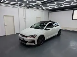 Volkswagen Golf GTI Performance BMT*ORYXWEISS*PANORAMA*ACC*R.KAM