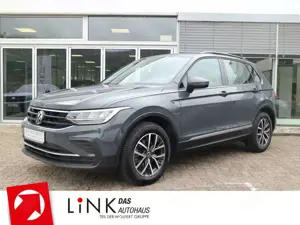 Volkswagen Tiguan Life 2.0 TDI DSG AHK RFK ACC NAVI LED
