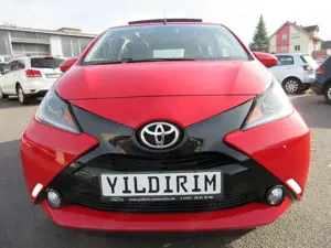Toyota Others Aygo AYGO x-wave Bild 3