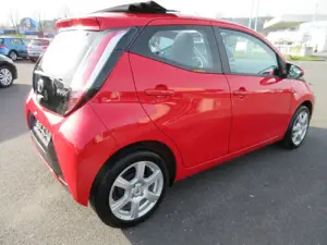 Toyota Others Aygo AYGO x-wave Bild 4