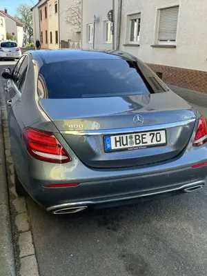 Mercedes-Benz E 400 4Matic T 9G-TRONIC Avantgarde Bild 5