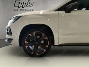 CUPRA Ateca LED Navi El. Heckklappe PDC v+h Kamera klimaaut Bild 4