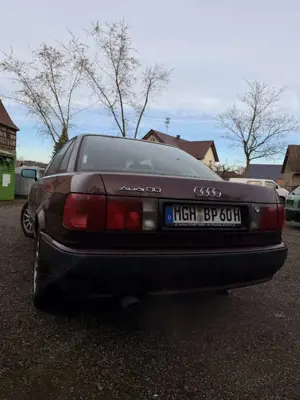 Audi 80 Europa Bild 4