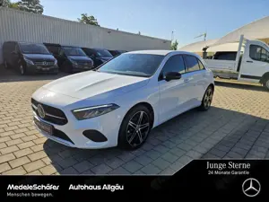 Mercedes-Benz A 200 A 200 Progressive Night 18" AHK KeylessGO Kamera