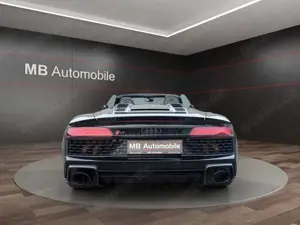 Audi R8 Spyder 5.2 FSI quattro performance Carbon Bild 5