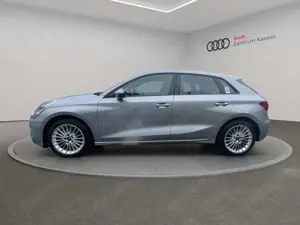 Audi A3 30 TFSI LED Navi PDC+ Teilleder Bild 4