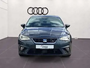 SEAT Ibiza FR 1.0 TSI DSG NAV KAM ACC LED PDC SHZ Bild 4