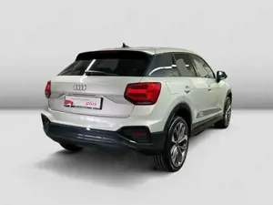 Audi Q2 35 TFSI advanced AHK Matrix Navi Virtual Carp Bild 4