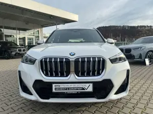 BMW X1 xDrive23i M Sport AHK H/K Aktivsitz Memory Comfort Bild 4