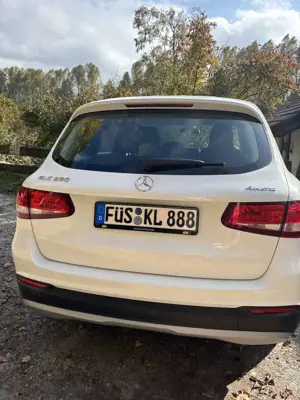 Mercedes-Benz GLC 250 4Matic 9G-TRONIC Bild 2