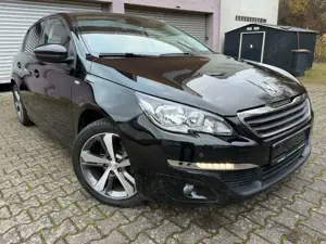 Peugeot 308 Style-Panorama-NUR 81TKM-Kamera-Gepflegt