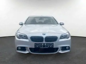 BMW 520 5 Lim. 520 d M-Sport Bild 2