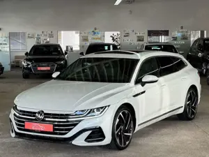 Volkswagen Arteon Shooting Brake R-Line 4M STHZ*PAN*AHK*SHZ
