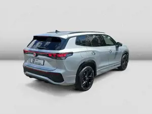 Volkswagen Tayron R-Line 2,0 l TSI 4MOTION 204 PS DSG AHK Bild 4