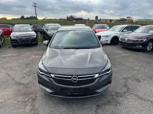Opel Astra K Sports Tourer Dynamic Start/Stop Bild 2