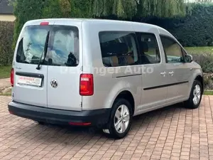 Volkswagen Caddy Maxi Trendline*NAVI*FLÜGELTÜRE*7-SITZ*STHZ Bild 4