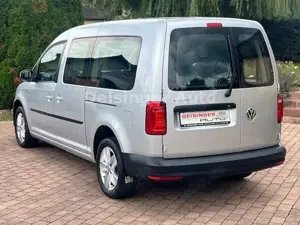 Volkswagen Caddy Maxi Trendline*NAVI*FLÜGELTÜRE*7-SITZ*STHZ Bild 2
