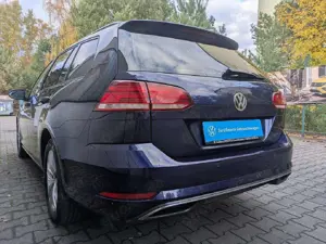 Volkswagen Golf Variant Golf VII Variant 1.6 TDI DSG *Navi,AHK,Kamera* Bild 4