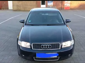 Audi A4 1.6