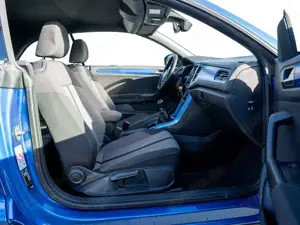 Volkswagen T-Roc Cabriolet 1.0 TSI Style KLIMA PDC STHZG Bild 2