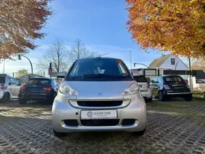 smart forTwo PASSION*CABRIO*SERVOLENKUNG*CARPLAY*KLIMA Bild 2
