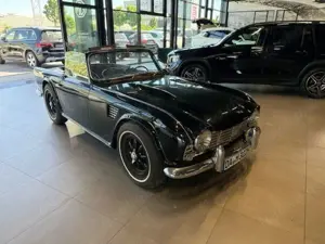 Triumph TR4 TR4 WEBER-VERGASER+FÄCHER KRÜMMER+OVERDRIVE+TOP