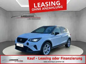 SEAT Arona FR Dach schwarz/ Navi