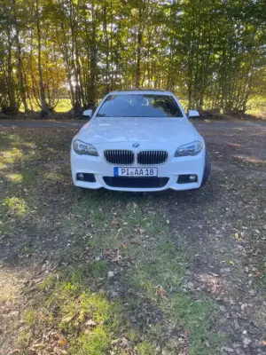 BMW 530 530d Gran Turismo Blue Performance Bild 2