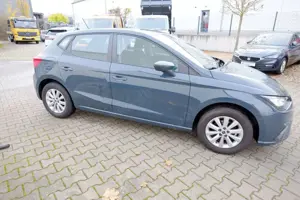 SEAT Ibiza 1.0 MPI Reference/Sitzh./LM-Felgen/PDC Bild 5