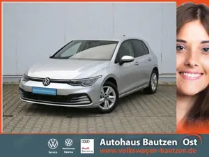 Volkswagen Golf VIII 1.5 TSI Life LED/NAVI+VZE/16-ZOLL/PDC/LANE-A