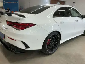 Mercedes-Benz A 45 AMG Mercedes-Benz CLA-Klasse CLA 45 AMG S 421 PS