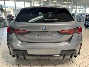 BMW 120 M Sport HUD H/K LCProf Memory PA+ DA+ ad.M-FW adLE Bild 4